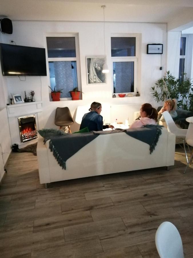 Tina Guest House Basarabi Buitenkant foto